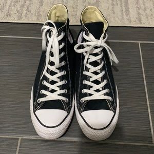 High top Black Converse